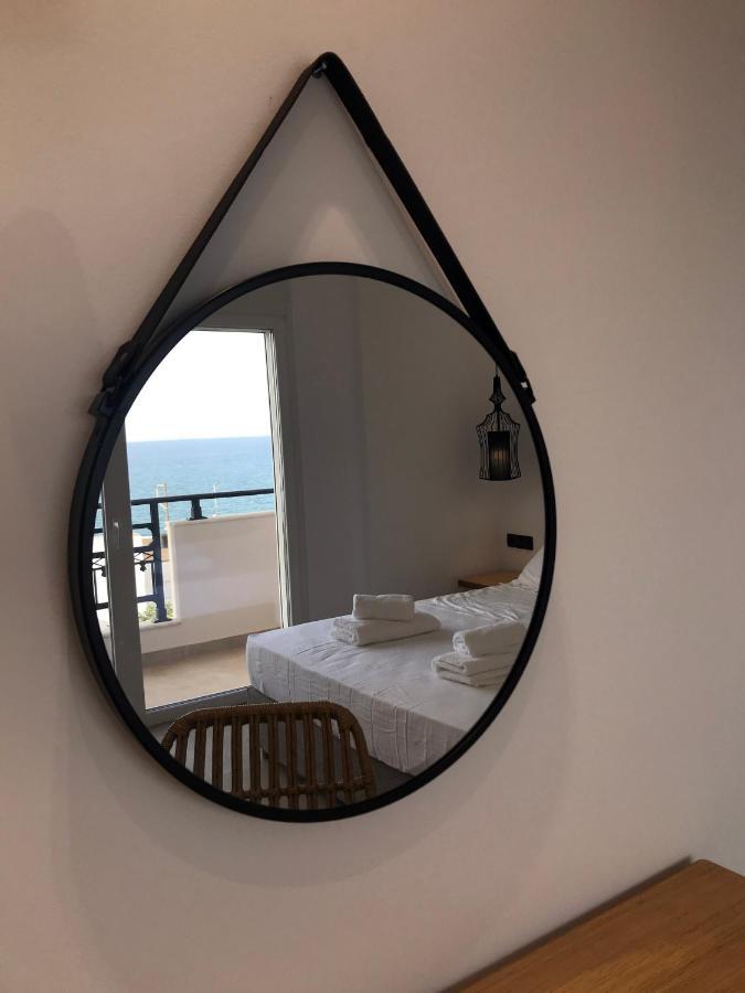 Blue Sea Suites Tsoutsouros  Exterior photo